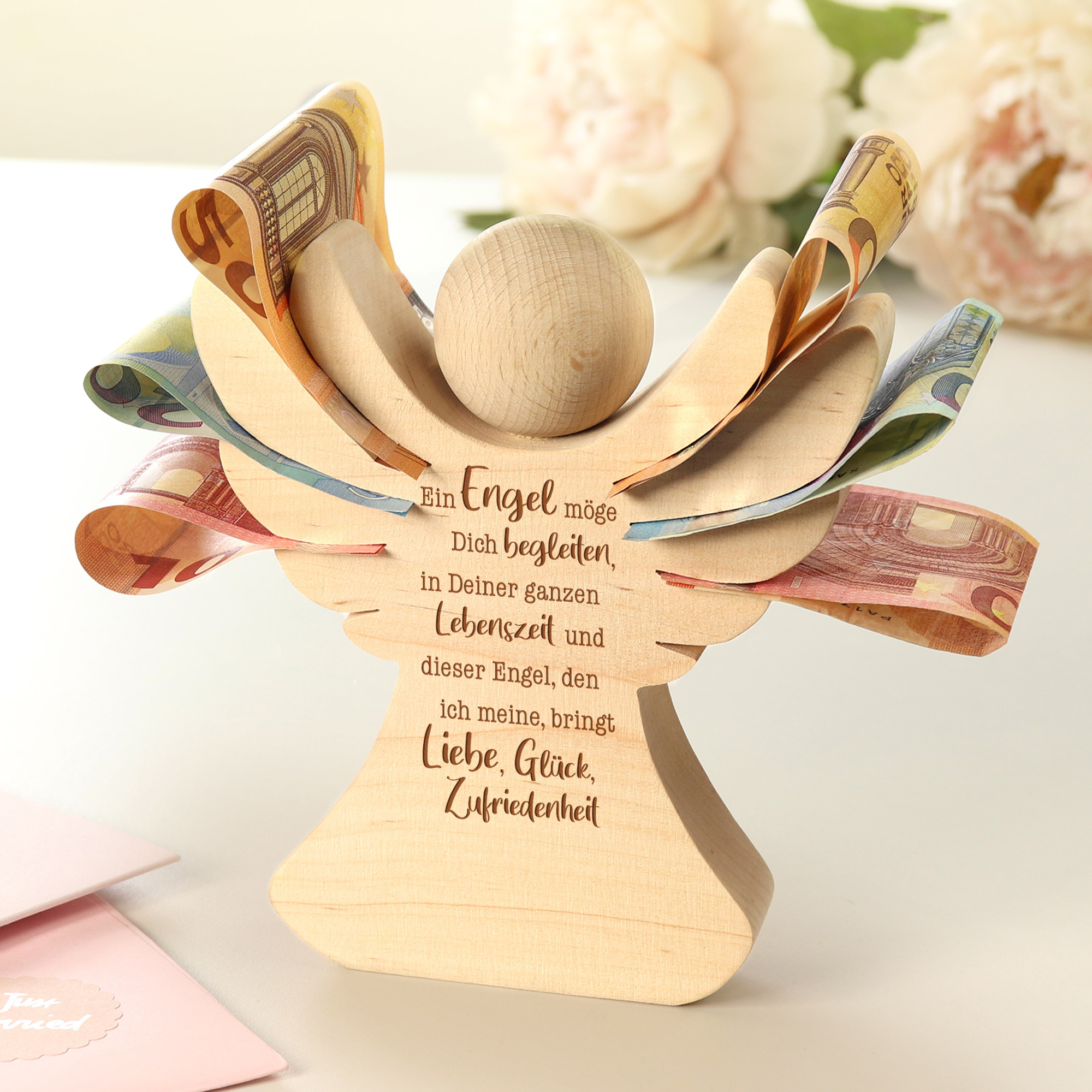 Engel aus Holz mit Gravur - Taufspruch Engel aus Holz mit Gravur - Taufspruch