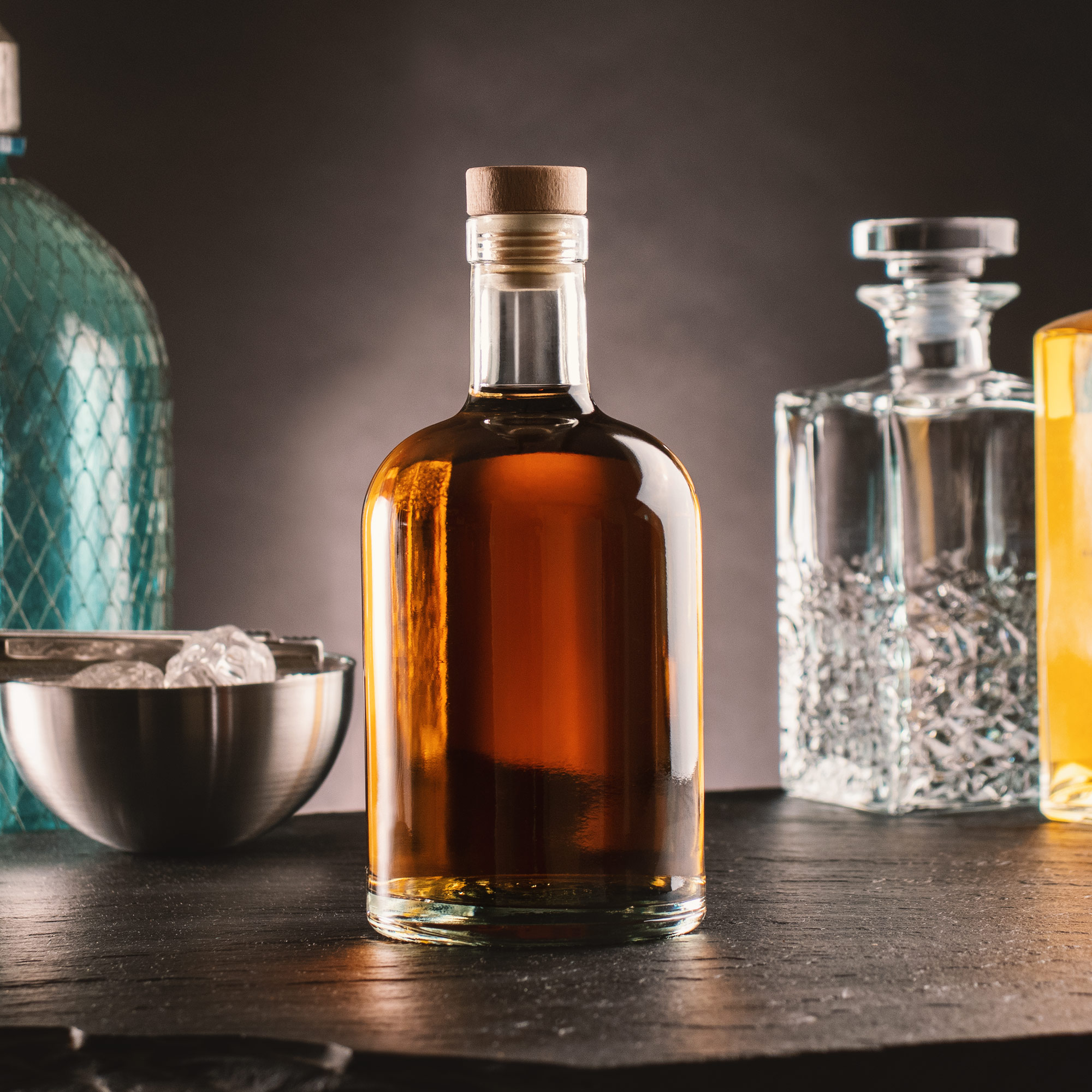 Personalisiertes Ginset mit Glaskaraffe und Ginglas mit Gravur
