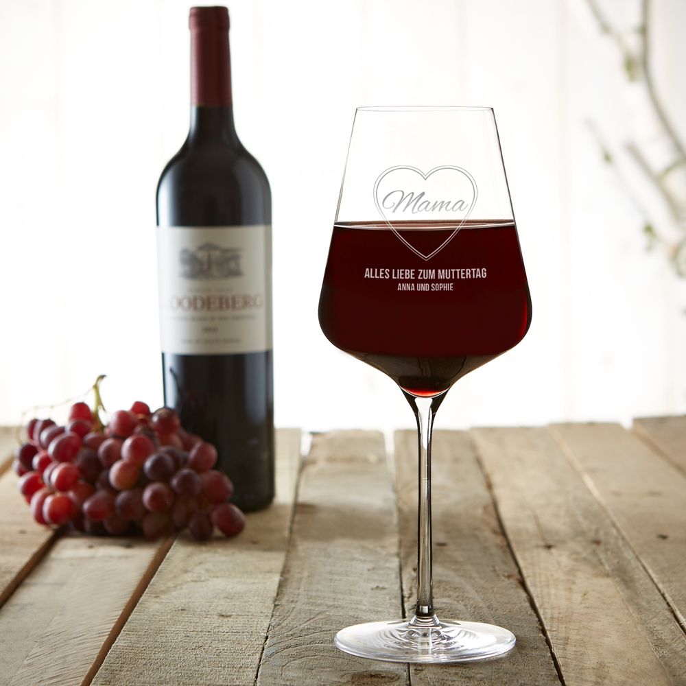 Weinglas mit Gravur Mama im Herz - Rotweinglas