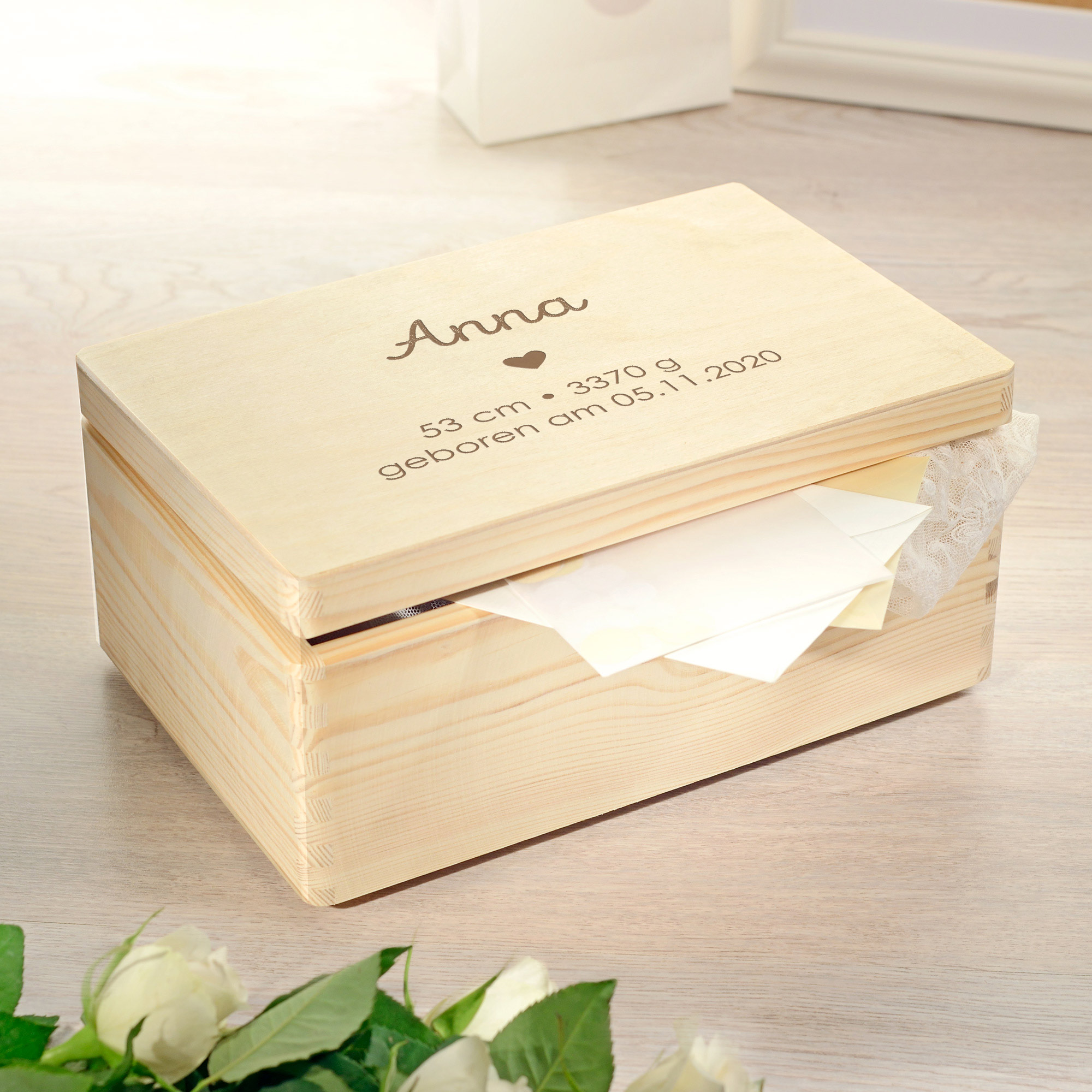 Keepsake Box zur Geburt mit individueller Namensgravur