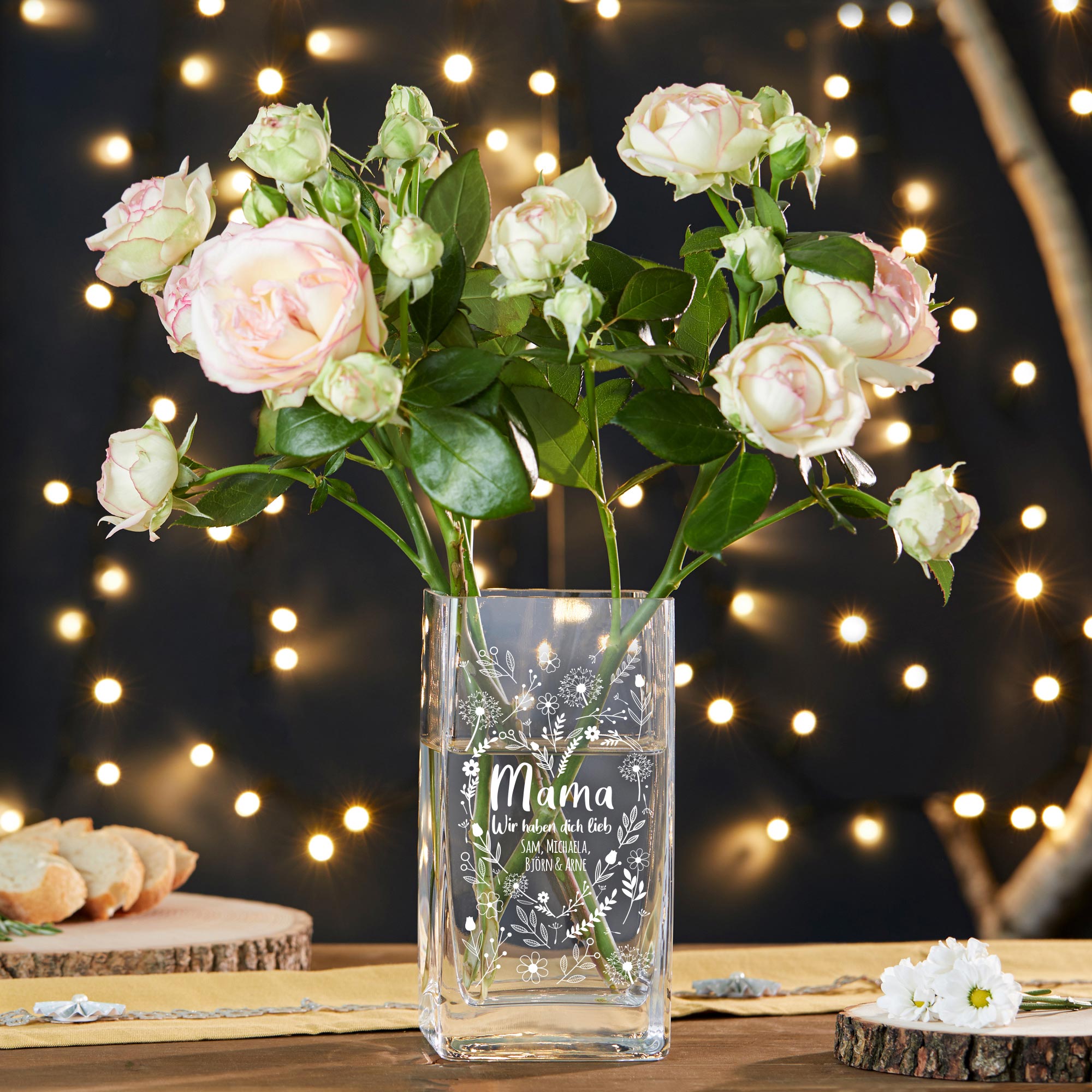 Personalisierte Vase aus Glas mit Gravur für Mama - Blumenherz
