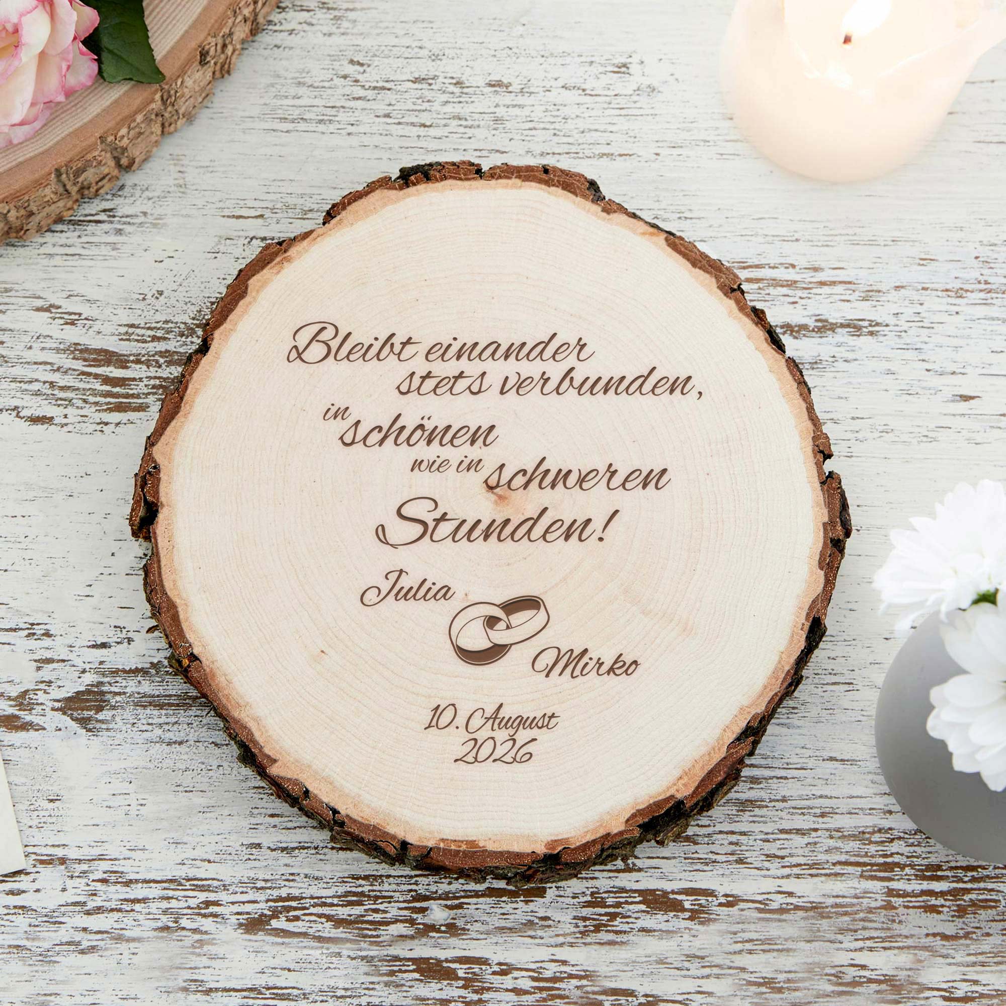 Baumscheibe mit Gravur zur Hochzeit mit Spruch Bleibt Einander