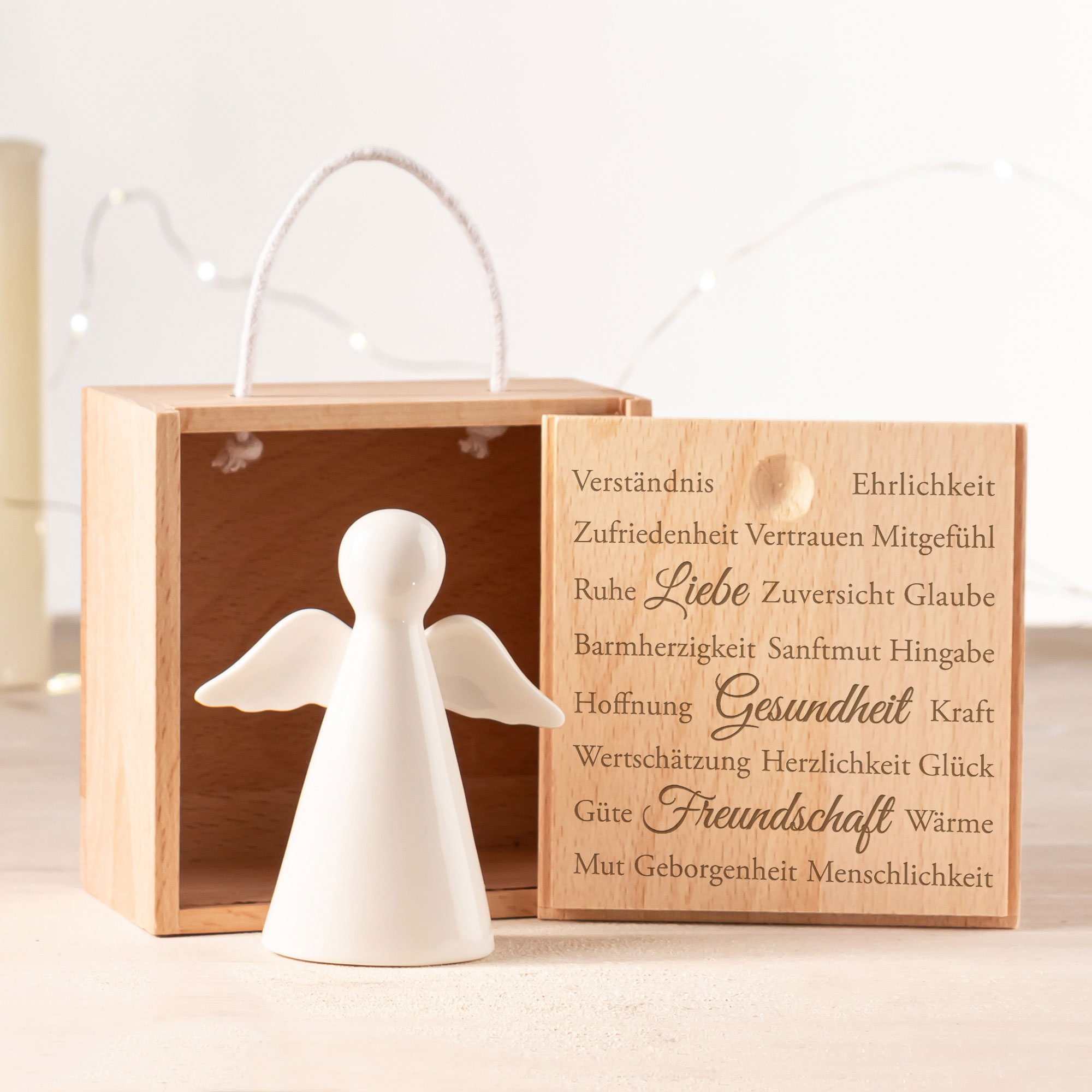 Engel in Holzbox - Liebe Wünsche - Standard Engel in Holzbox - Liebe Wünsche - Standard