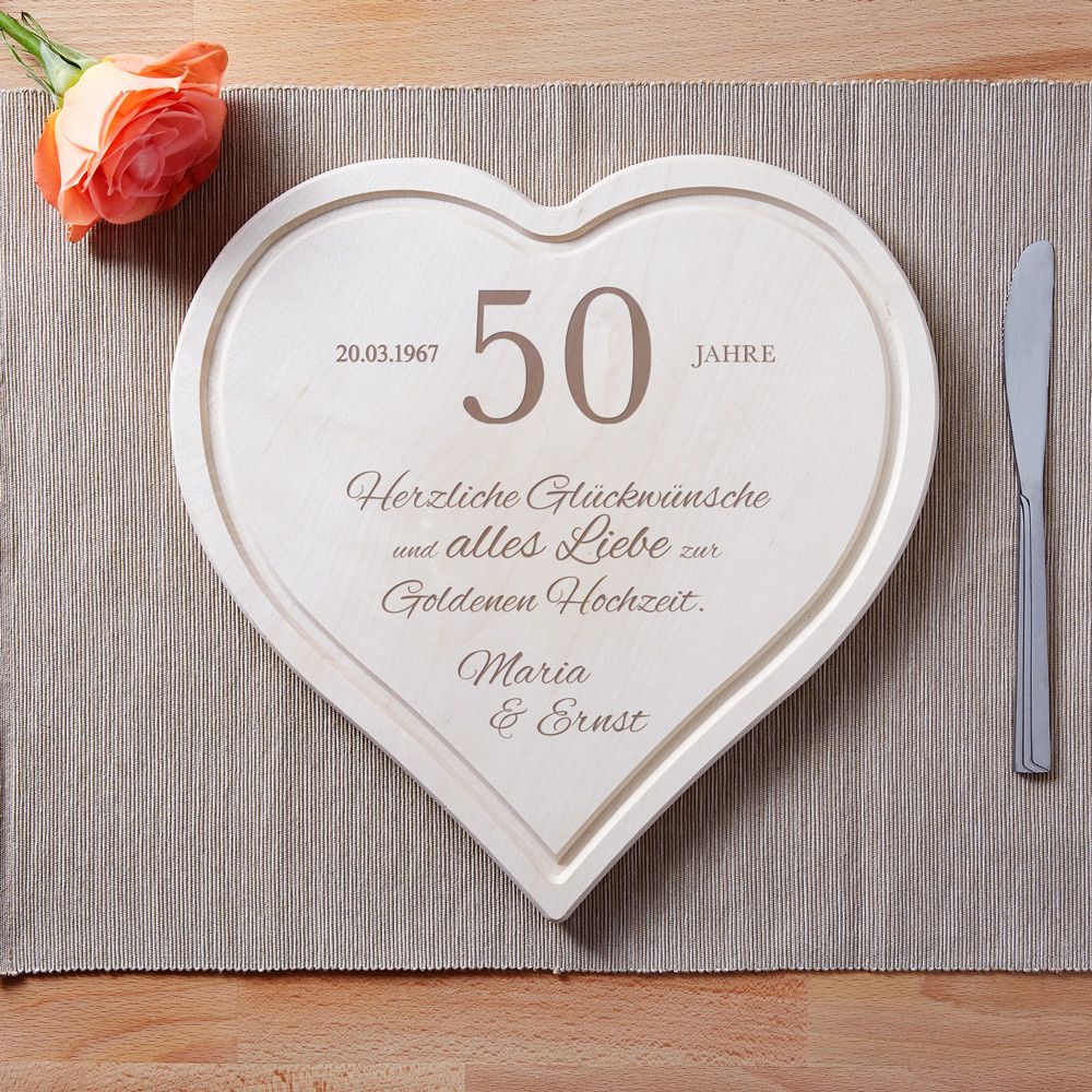 Goldene Hochzeit: Personalisierte Geschenke mit Gravur finden